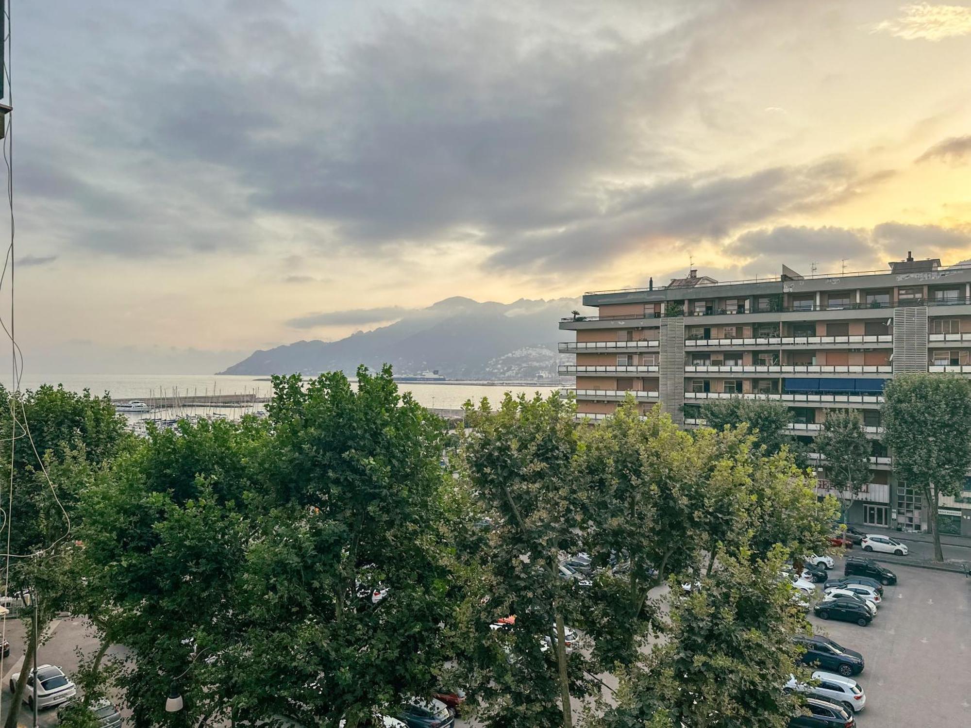 B&B Restanza Salerno Zewnętrze zdjęcie