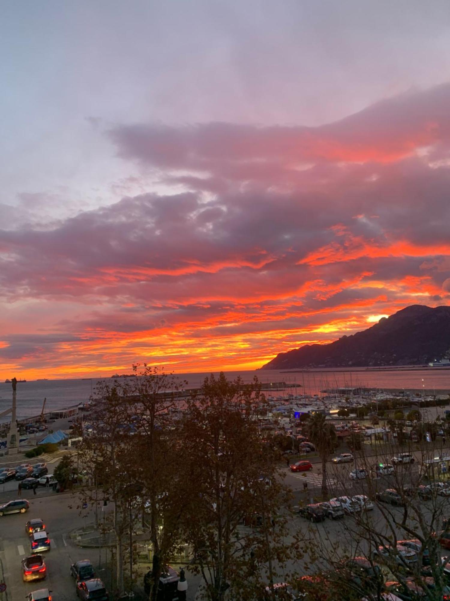 B&B Restanza Salerno Zewnętrze zdjęcie